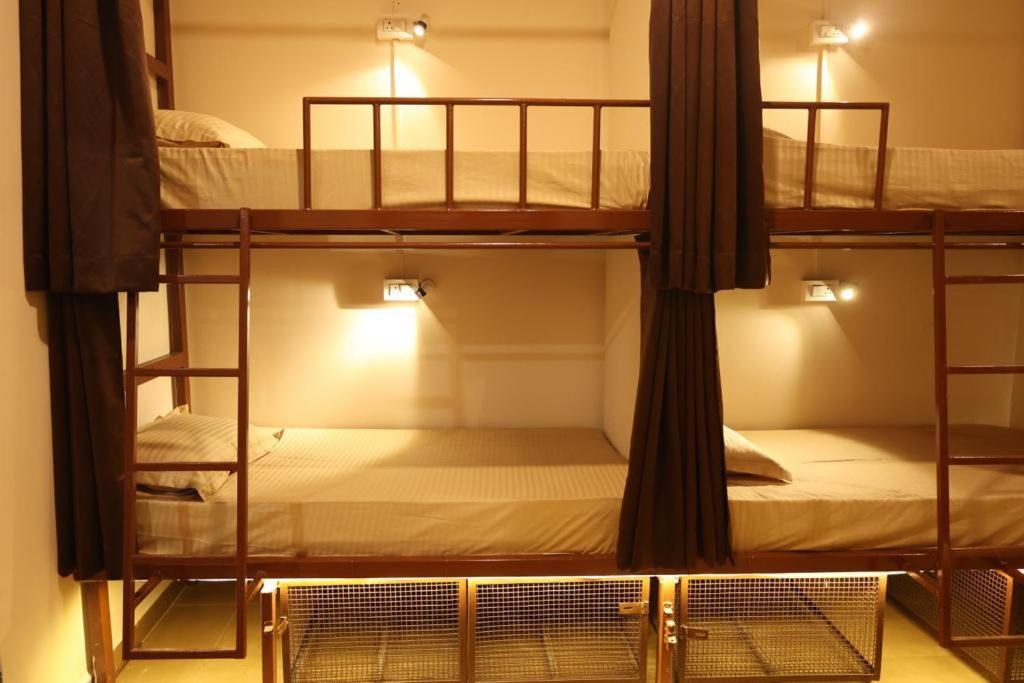 Pappi Chulo Vagator Hostel Exterior photo