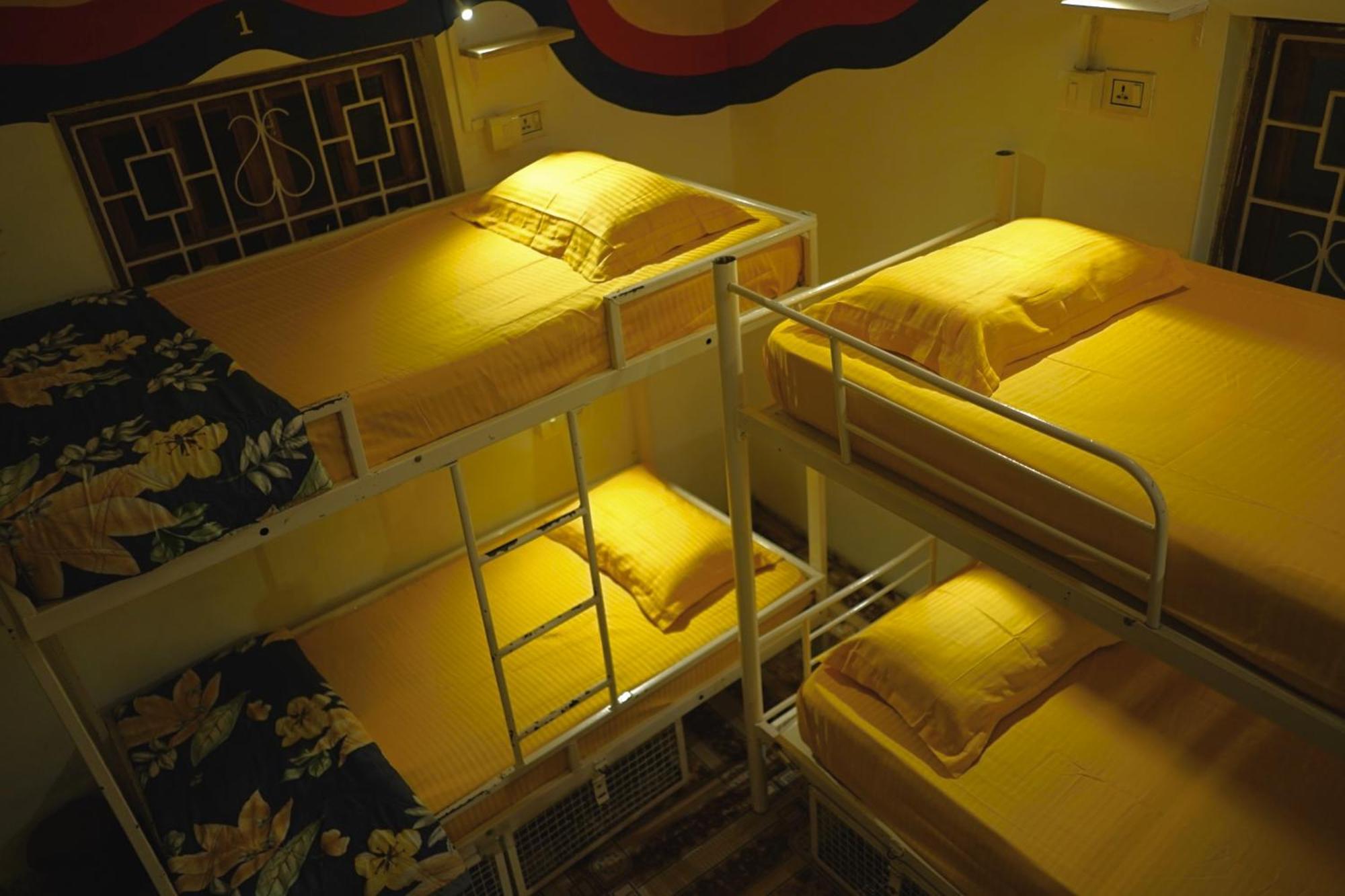 Pappi Chulo Vagator Hostel Exterior photo